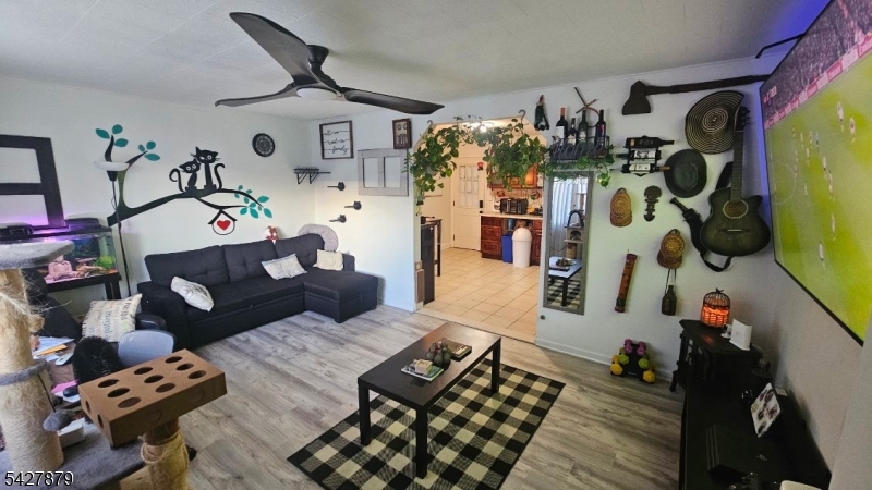 WARINANCO PARK - Residential Income