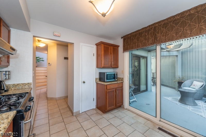 Hastings Square - Residential