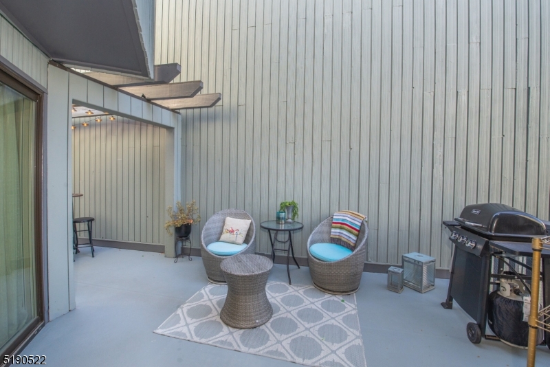 Hastings Square - Residential
