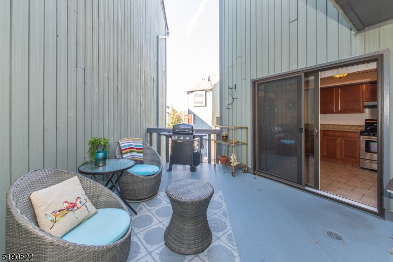 Hastings Square - Residential