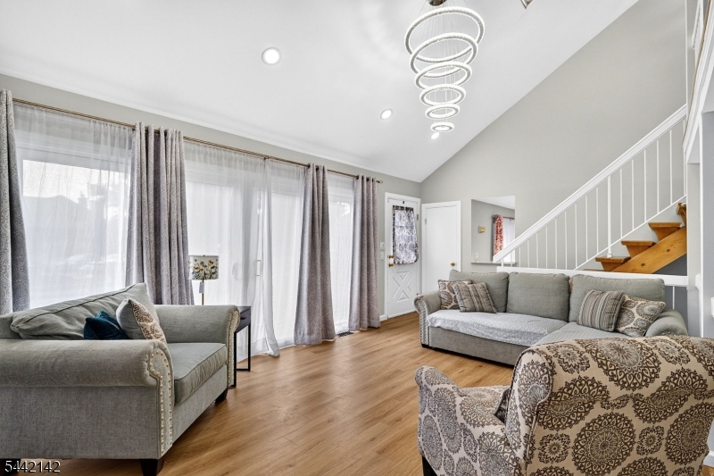 Glen Hills - Residential