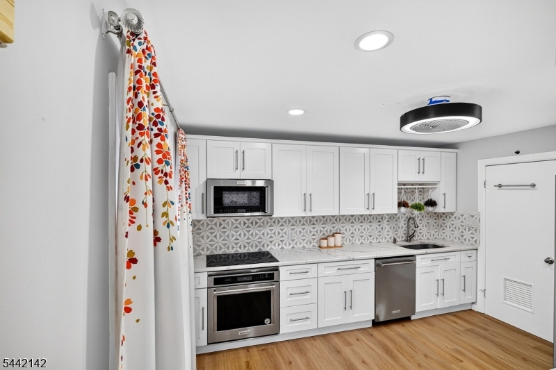 Glen Hills - Residential