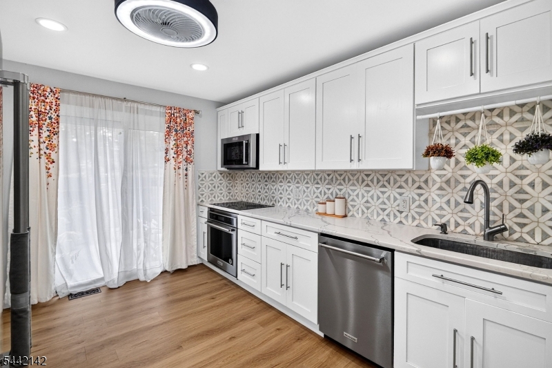 Glen Hills - Residential