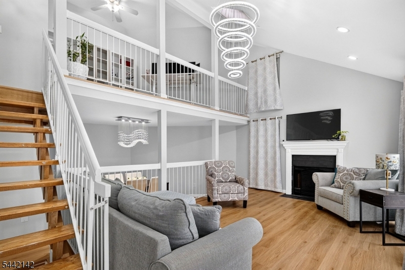 Glen Hills - Residential
