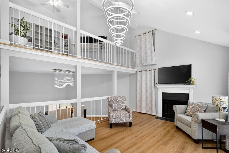 Glen Hills - Residential