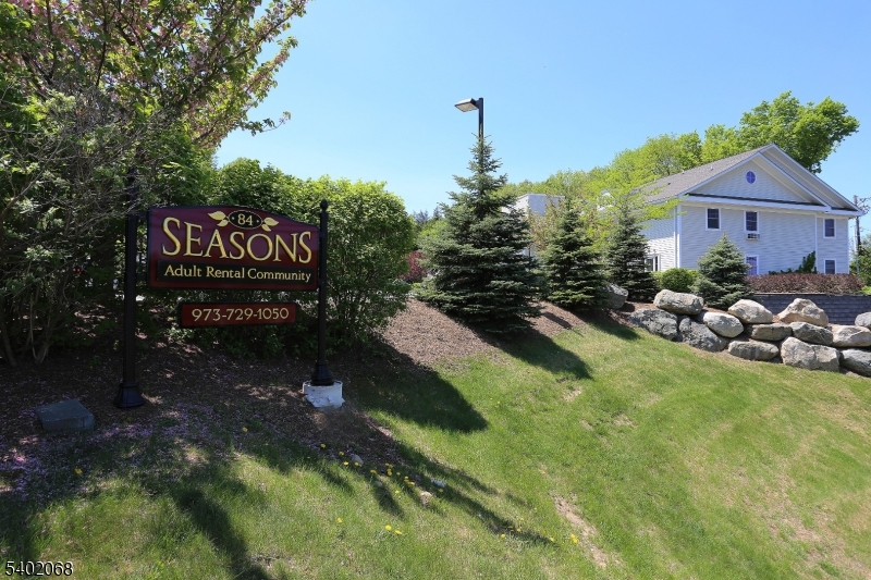 Seasons at Sparta - Residential Lease