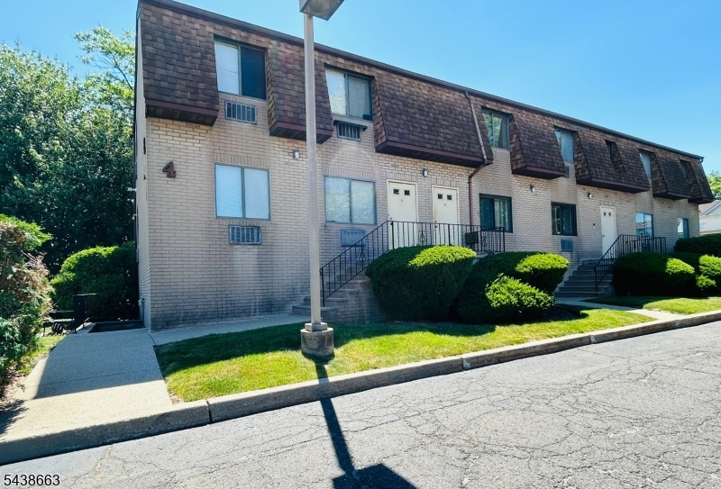 Convent Court Condo - Residential