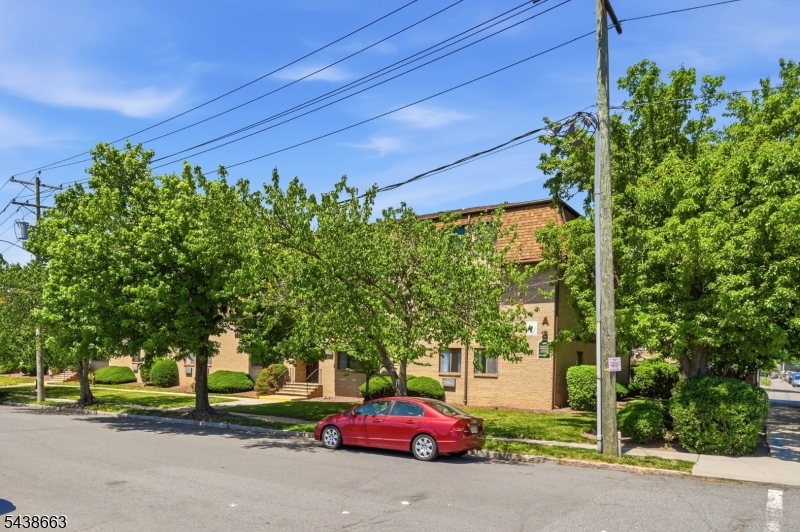 Convent Court Condo - Residential
