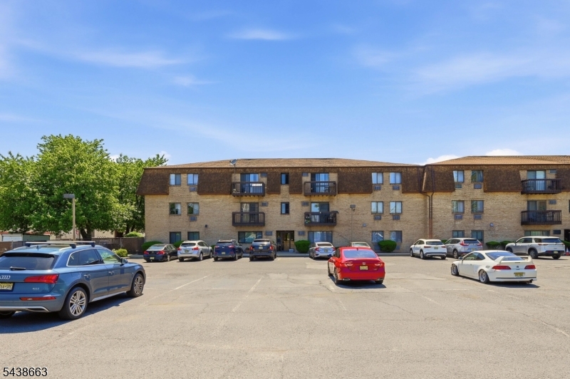 Convent Court Condo - Residential
