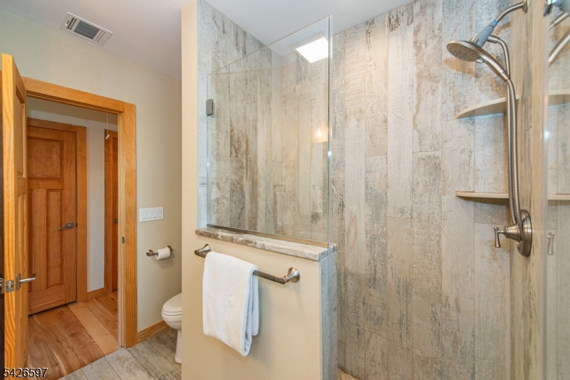 Erskine Lakes - Residential