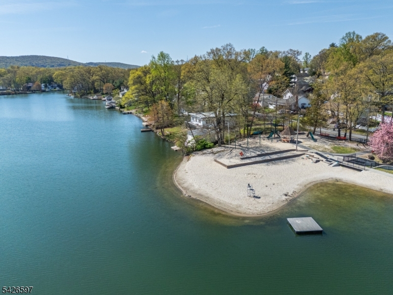 Erskine Lakes - Residential