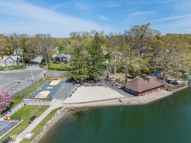 Erskine Lakes - Residential