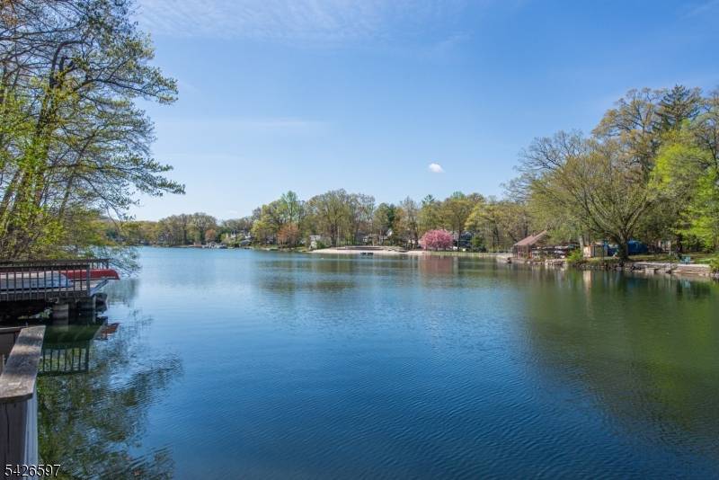 Erskine Lakes - Residential