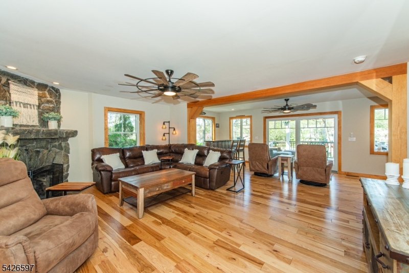 Erskine Lakes - Residential