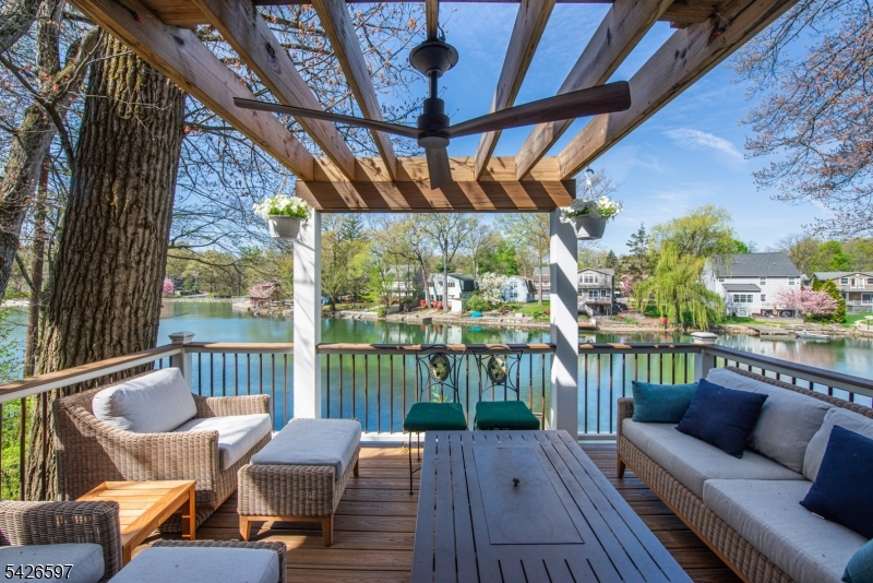 Erskine Lakes - Residential