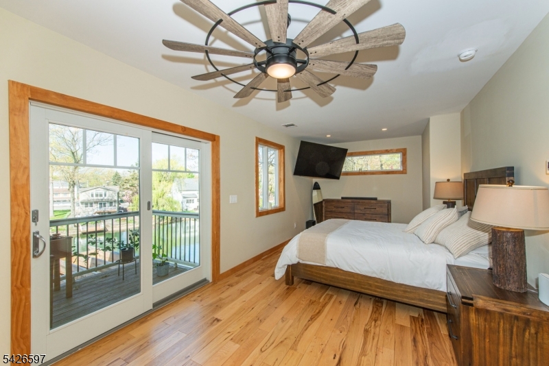 Erskine Lakes - Residential