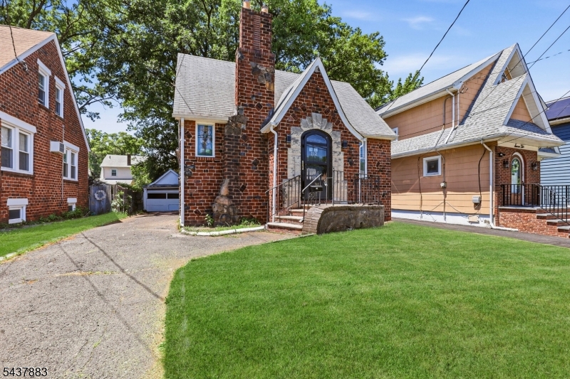 Welcome to 712 Sheridan Ave, Roselle, NJ! This well-maintained single-family home offers spacious living areas, generously sized bedrooms, and a functional layout perfect for comfortable everyday living. Features include updated mechanicals, a full basement with laundry area, and a private yard. Ideally located just one block from Warinanco Park, providing easy access to walking trails, playgrounds, sports facilities, and beautiful green space. Conveniently situated near schools, shopping, dining, and major transportation routes. A fantastic opportunity for owner-occupants or investors alike. Property is being sold as-is.