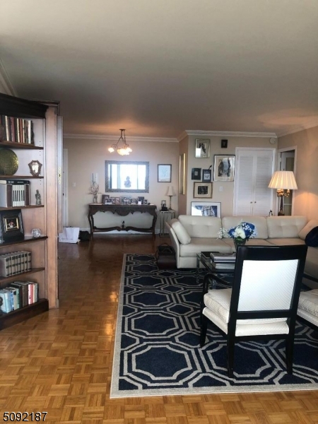 Claridge House - Residential