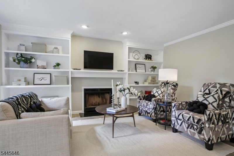 Crystal Woods - Residential