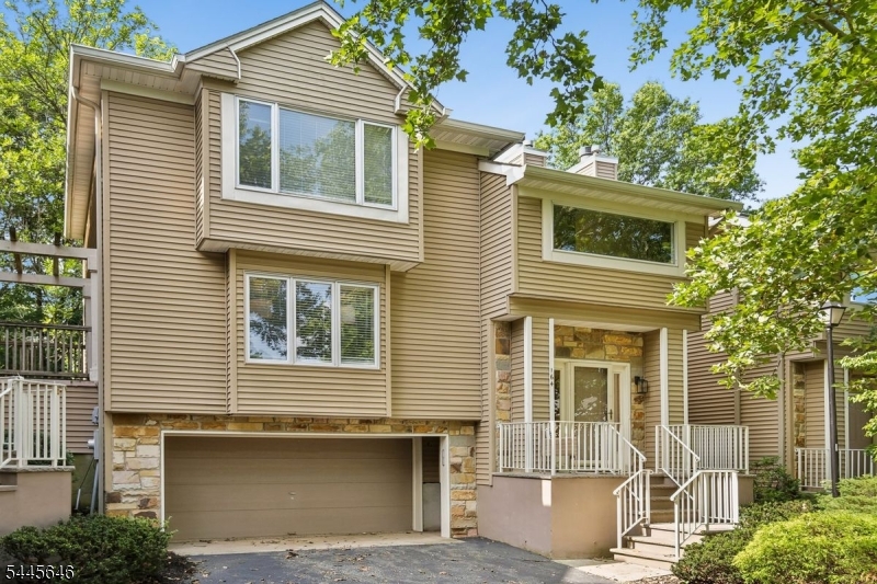 Crystal Woods - Residential