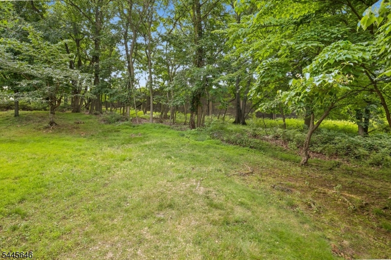 Crystal Woods - Residential