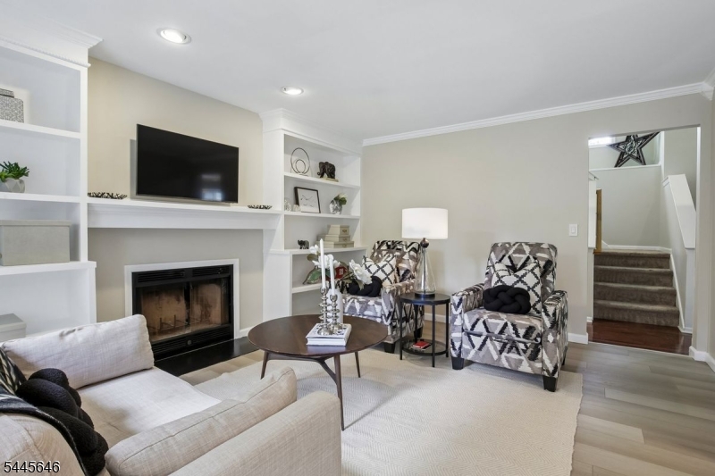 Crystal Woods - Residential