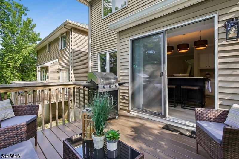 Crystal Woods - Residential