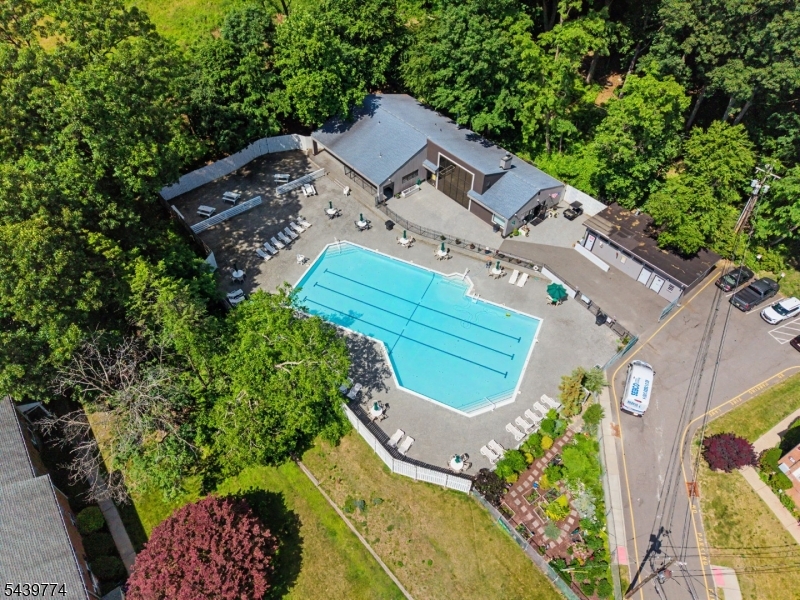 The Mountain Club - Residential Lease