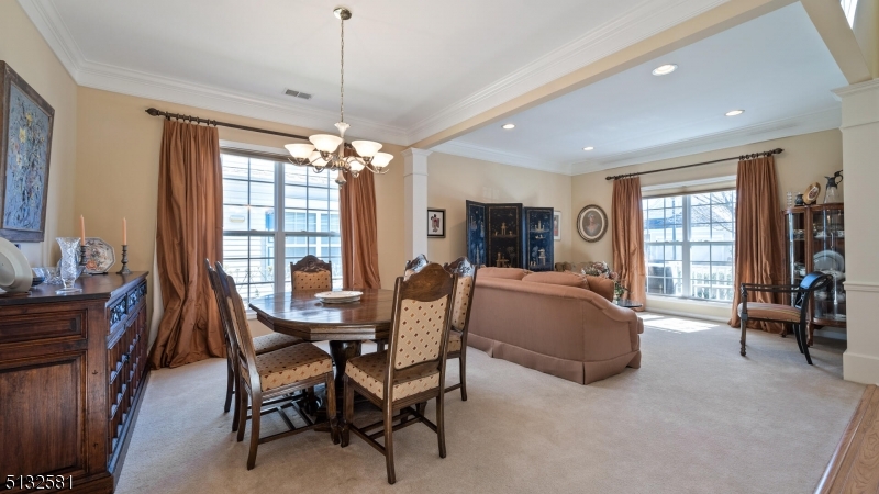 SOMERSET RUN - Residential