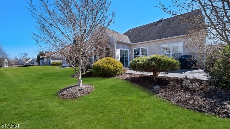 SOMERSET RUN - Residential