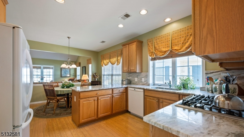 SOMERSET RUN - Residential