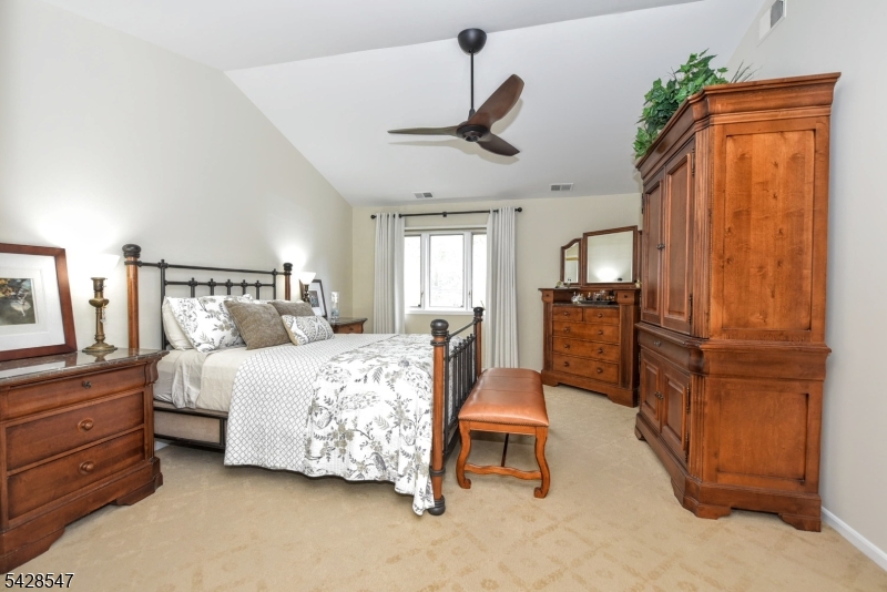 Apple Ridge - Residential