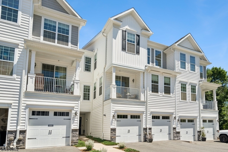 HILLTOP AT CEDAR GROVE - Residential