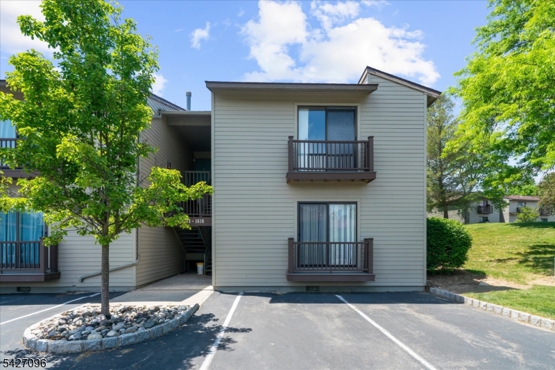 Spruce Hills - Residential