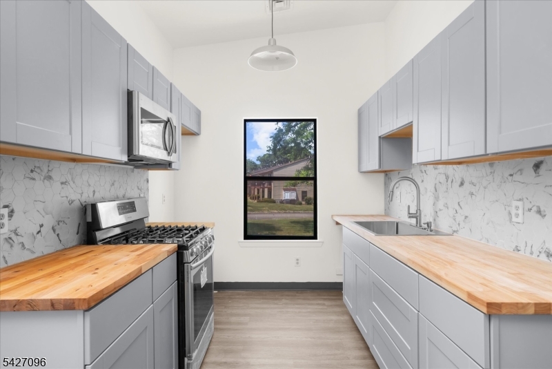 Spruce Hills - Residential