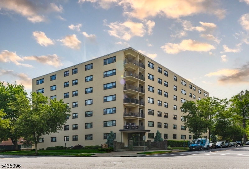 Welcome to this beautifully updated 2-bedroom, 1-bath condo in the desirable Terrill Manor community of Hackensack. This spacious unit features an open-concept layout with abundant natural light, modern flooring throughout, and a updated kitchen complete with stainless steel appliances, sleek cabinetry, and contemporary finishes.The oversized living and dining area offers the perfect space for entertaining or relaxing, while both bedrooms provide generous space and comfort. The updated bathroom features stylish fixtures and a clean, modern design. Residents enjoy convenient amenities including a fitness center, laundry facilities, private storage, and one parking space. Ideally located near shopping, dining, major highways, and NYC transportation, this move-in ready condo offers comfort, convenience, and value all in one.