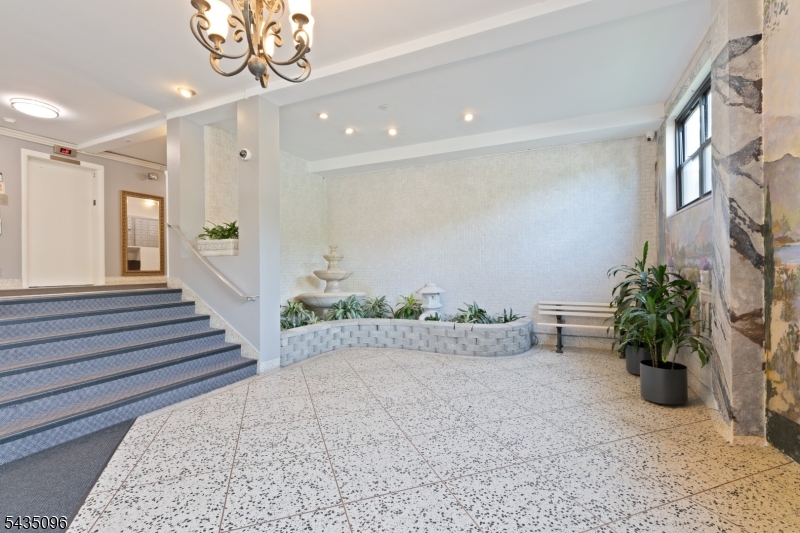 Terill Manor - Residential