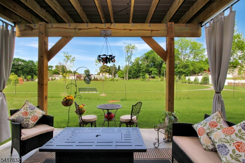 Hackettstown Crossing - Residential