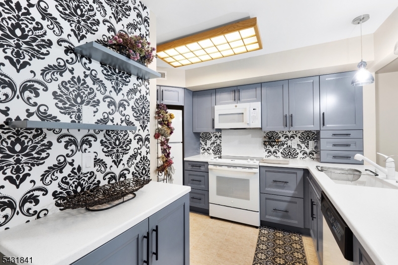 Crestmont in The Hills - Residential