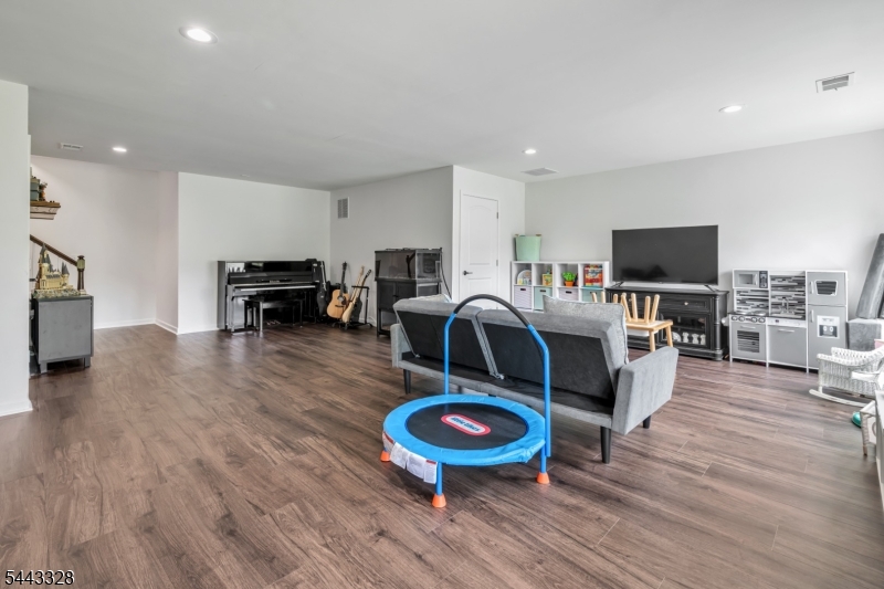 Panther Valley - Residential