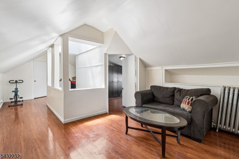 Hilton - Residential Income
