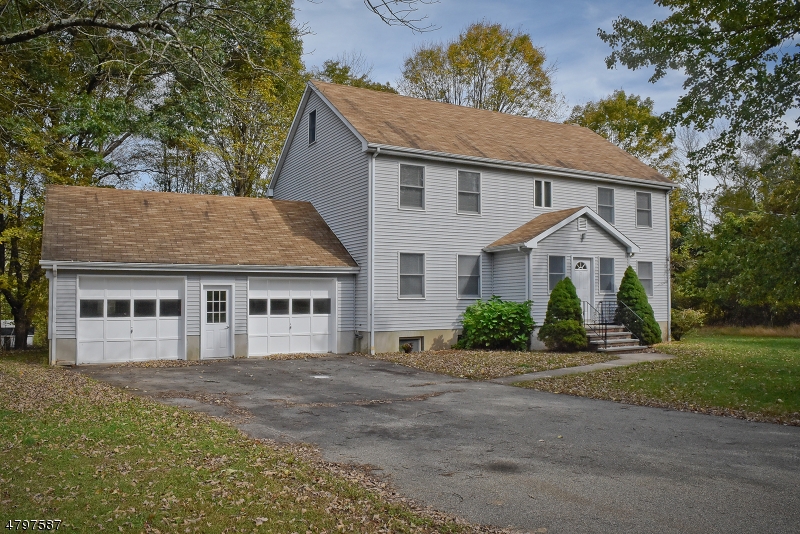 Ironia - Residential