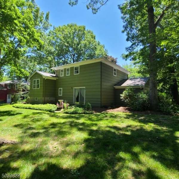 WHIPPANY - Residential