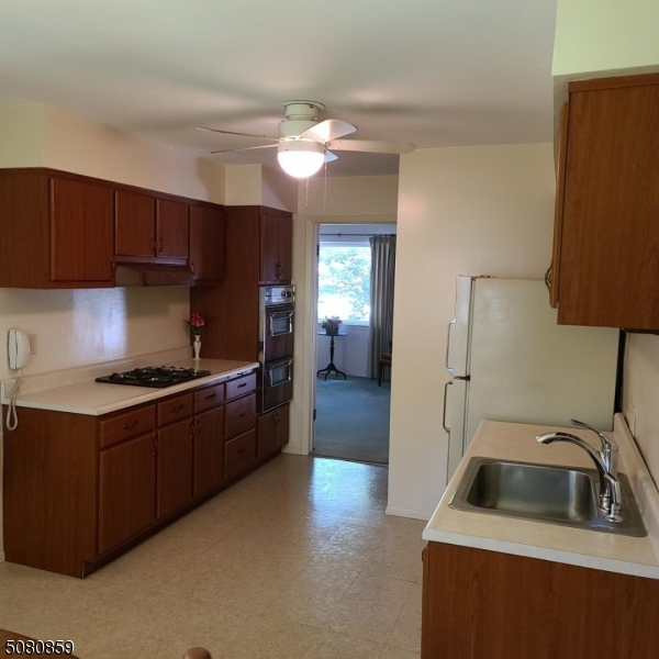 WHIPPANY - Residential