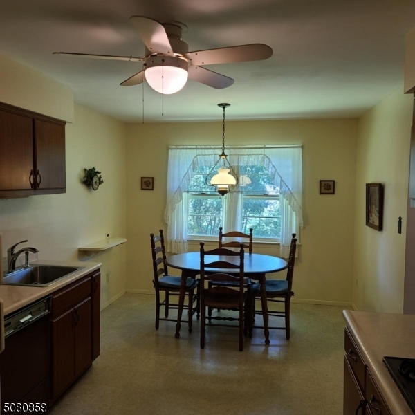 WHIPPANY - Residential