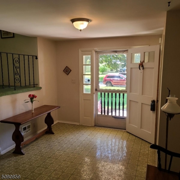 WHIPPANY - Residential