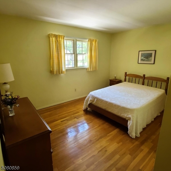 WHIPPANY - Residential