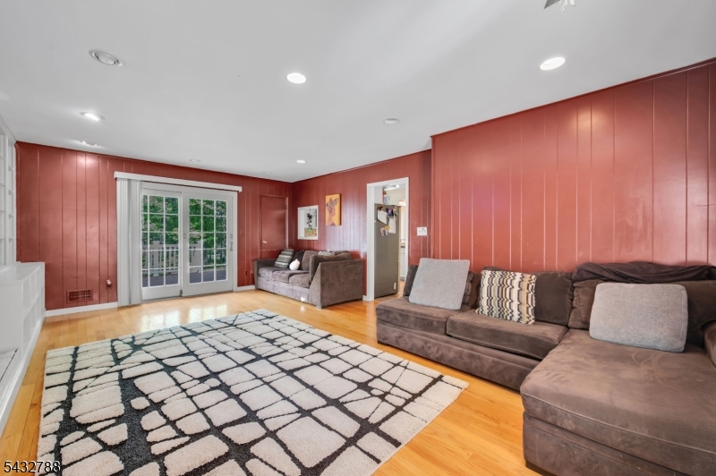 Shongum Lake - Residential