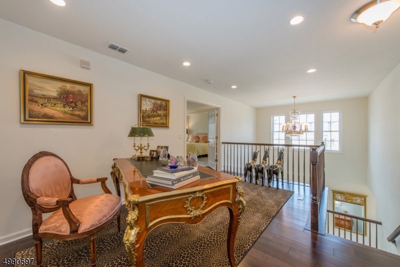 Columbia Park Residences - Residential