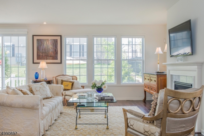 Columbia Park Residences - Residential
